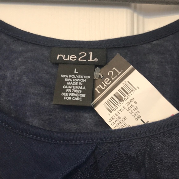 NWT Rue21 Navy Blue Shirt with Lace Détail - Picture 2 of 5